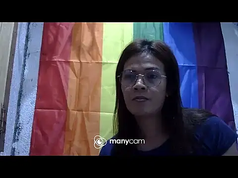 juicycum069 online show from February 14, 9:00 pm