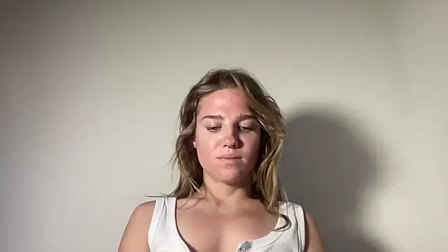 sweetceeme online show from May 2, 8:19 am
