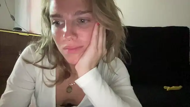 sweetceeme online show from June 30, 4:02 am