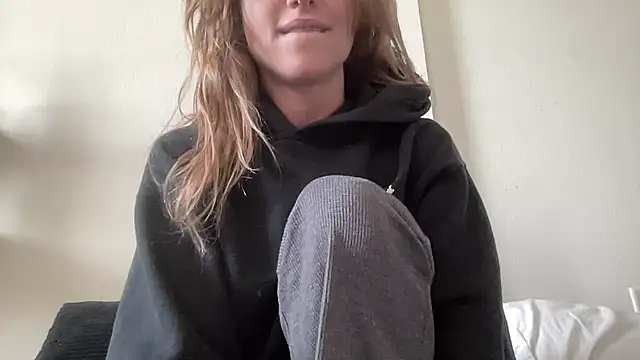 sweetceeme online show from July 24, 9:57 pm