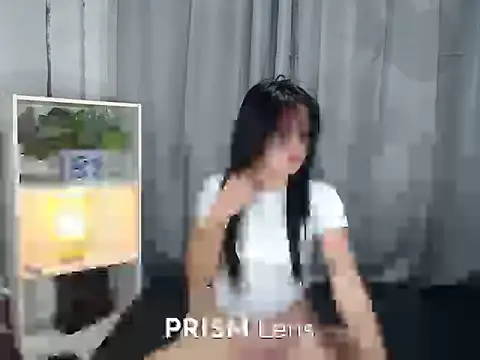 Urasian ladybug online show from October 2, 4:52 am