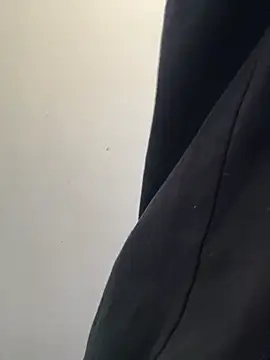 modelnishu online show from March 22, 2:37 am