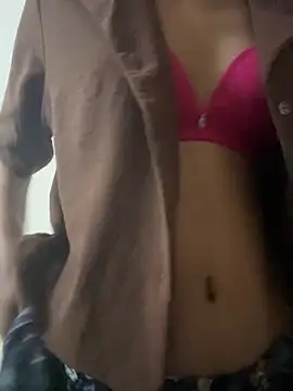 modelnishu online show from June 11, 2:59 pm