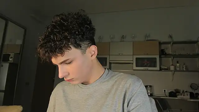 mystic evan online show from September 15, 2:17 pm