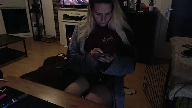 Snapshot of Sidney_Rockz chatting on October 4, 5:55 pm Sidney Rockz online show from October 4, 5:55 pm