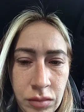 Reina Cummings online show from September 24, 4:38 am