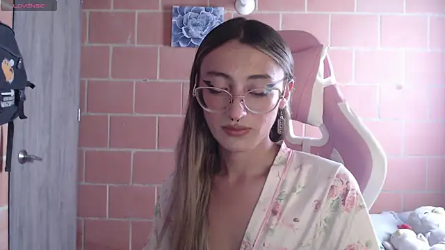 Andrea camilaaa online show from October 2, 3:41 pm