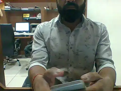 Snapshot of autophile-indian chatting on March 7, 12:24 pm autophile-indian online show from March 7, 12:24 pm