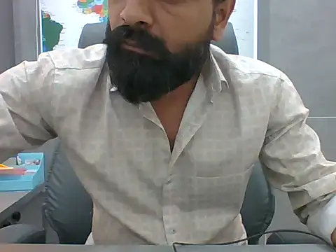 Snapshot of autophile-indian chatting on April 15, 7:37 am autophile-indian online show from April 15, 7:37 am