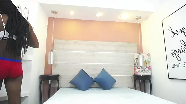 AlexandraCambell online show from November 10, 10:31 pm