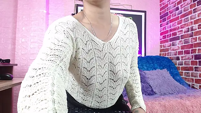 Snapshot of aliaandadara chatting on March 25, 11:05 am aliaandadara online show from March 25, 11:05 am