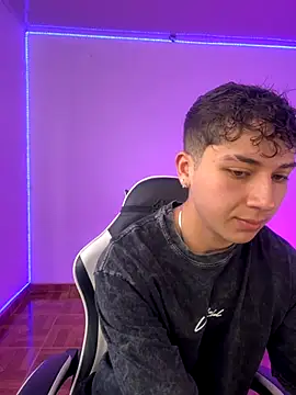 Casper   kyy online show from September 25, 4:00 pm