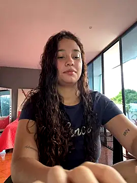 Snapshot of lana_rousse01 chatting on October 19, 10:32 pm lana rousse01 online show from October 19, 10:32 pm