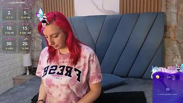 angel  red  online show from December 14, 3:34 am