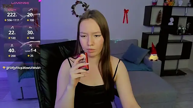 DaniCutie online show from December 16, 11:37 am