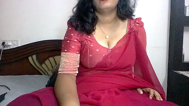 Snapshot of anu-anu2002 chatting on June 18, 3:49 pm anu-anu2002 online show from June 18, 3:49 pm
