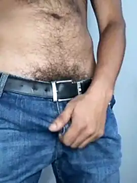 Snapshot of Bosssweet22cm chatting on February 20, 6:26 am Bosssweet22cm online show from February 20, 6:26 am