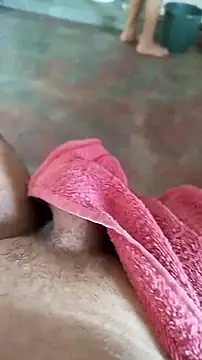 Snapshot of Bosssweet22cm chatting on March 22, 7:06 pm Bosssweet22cm online show from March 22, 7:06 pm