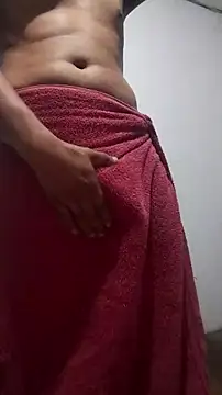 Snapshot of Bosssweet22cm chatting on March 24, 1:16 pm Bosssweet22cm online show from March 24, 1:16 pm