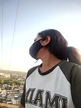 Snapshot of HOTSEXY_KAVYA chatting on April 13, 12:32 pm HOTSEXY KAVYA online show from April 13, 12:32 pm