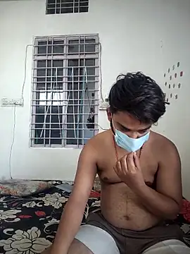 Snapshot of HOTSEXY_KAVYA chatting on April 18, 8:18 am HOTSEXY KAVYA online show from April 18, 8:18 am