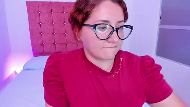 Snapshot of mishell_lovely chatting on March 5, 1:18 pm mishell lovely online show from March 5, 1:18 pm