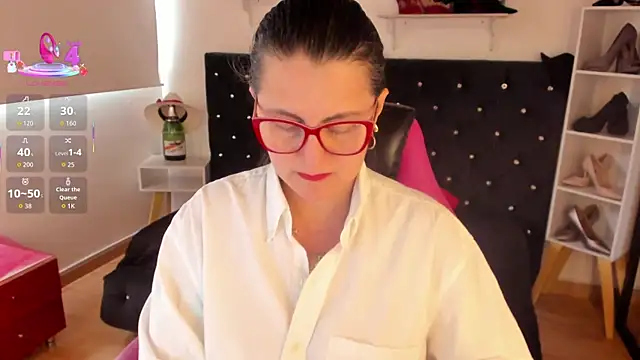 Snapshot of D_Martii chatting on September 29, 1:27 pm D Martii online show from September 29, 1:27 pm