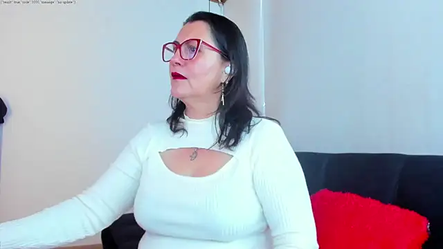 Snapshot of D_Martii chatting on October 18, 1:34 pm D Martii online show from October 18, 1:34 pm