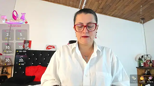 Snapshot of D_Martii chatting on November 13, 12:37 pm D Martii online show from November 13, 12:37 pm