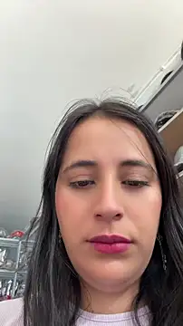 Snapshot of GiaDuque chatting on May 27, 1:19 pm GiaDuque online show from May 27, 1:19 pm