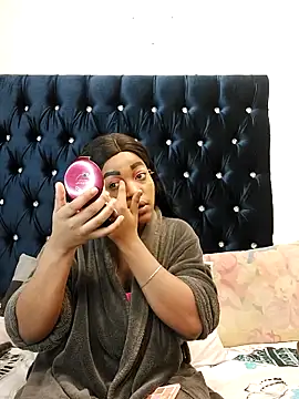 SultryCocoBabe online show from September 28, 2:33 pm