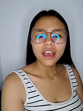 SofieLove 01 online show from February 5, 7:57 am