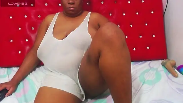 wonderfuldiana online show from December 22, 10:06 am