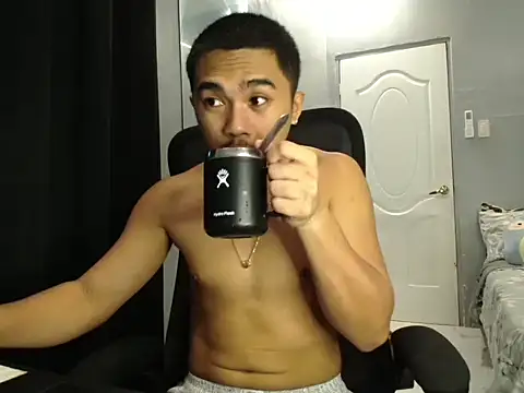 pinoyAdrianneXXX online show from October 16, 12:33 am