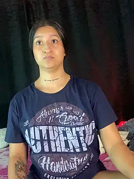 EVAH LEE  online show from December 2, 3:01 am