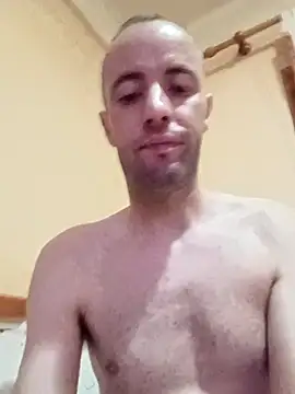 Snapshot of alexpo27 chatting on September 18, 1:18 am alexpo27 online show from September 18, 1:18 am