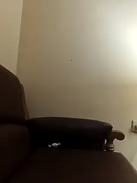 Snapshot of alexpo27 chatting on October 24, 11:56 pm alexpo27 online show from October 24, 11:56 pm