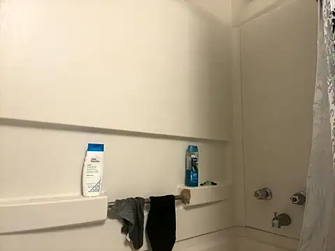 straightguy2233 online show from September 28, 3:56 am