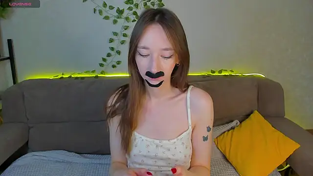 Miche1le Allenne online show from November 14, 1:04 am