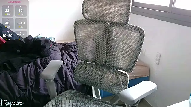 raynstars online show from March 29, 11:32 am