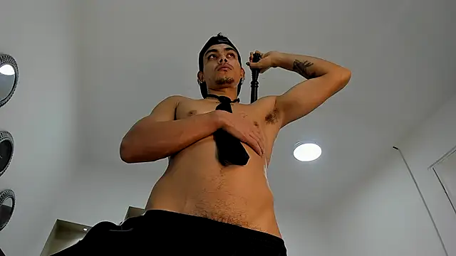 Snapshot of Tommy_kurtt chatting on October 29, 1:02 pm Tommy kurtt online show from October 29, 1:02 pm