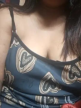 your-cute-baby online show from December 18, 8:04 pm