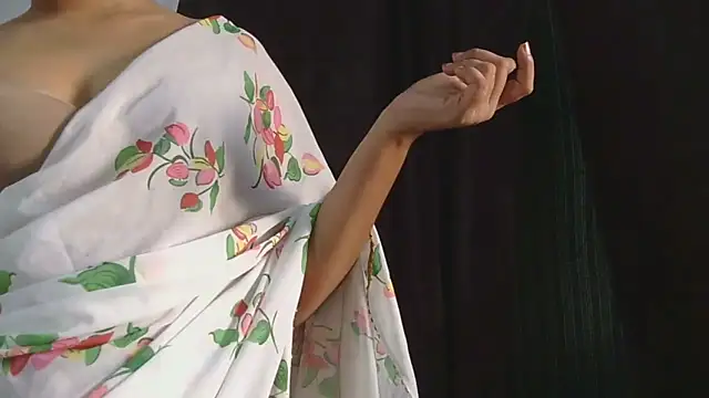 Cute-Bacchi online show from September 29, 1:22 am