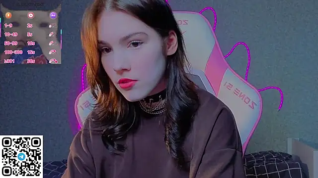 Snapshot of Sophie_SkyAngel chatting on May 5, 5:54 pm Sophie SkyAngel online show from May 5, 5:54 pm