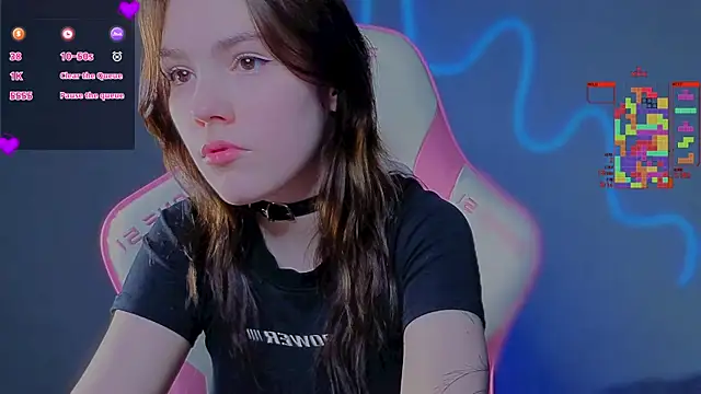 Sophie SkyAngel online show from July 25, 6:27 pm