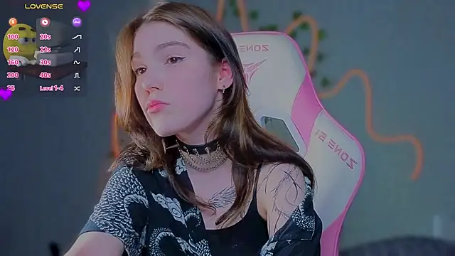 Sophie SkyAngel online show from August 3, 6:11 pm