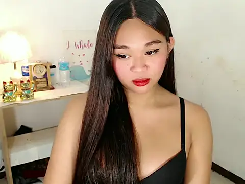 Snapshot of Malia_cummer chatting on October 15, 10:21 pm Malia cummer online show from October 15, 10:21 pm