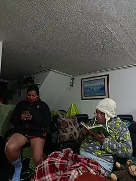 PAULA20- online show from October 22, 2:34 am