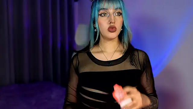 Snapshot of Blueee_cat chatting on February 26, 6:23 am Blueee cat online show from February 26, 6:23 am