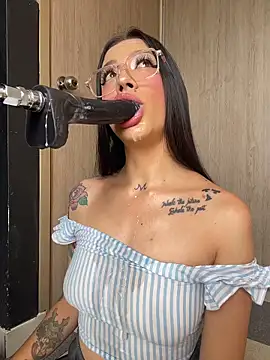 ValentinaBianchi online show from February 2, 7:23 pm